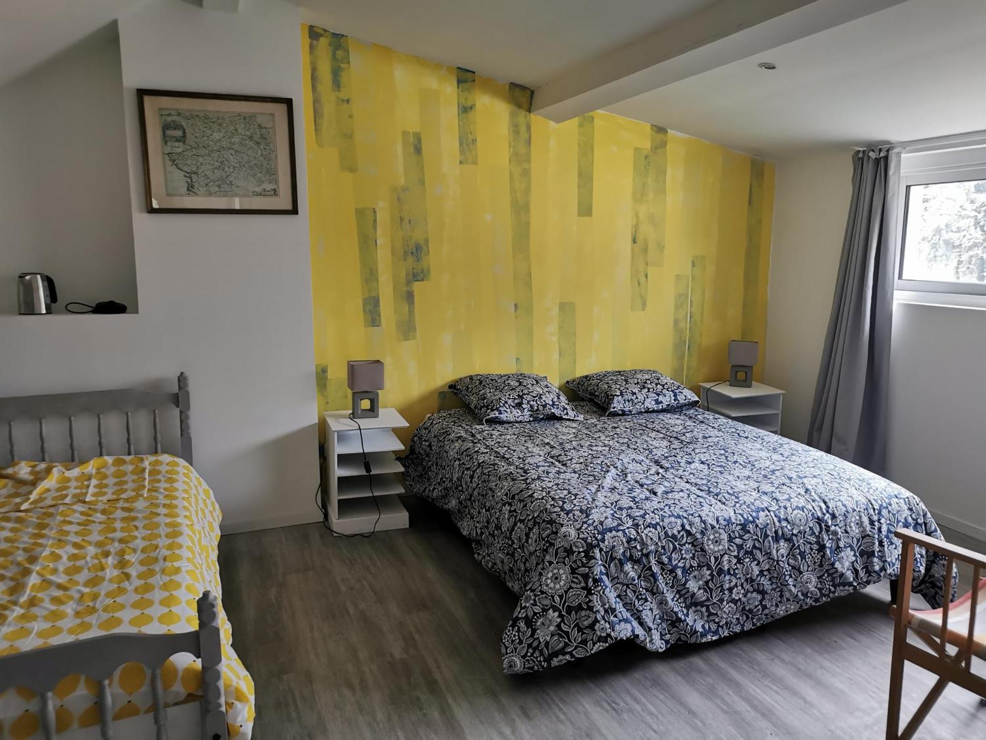 Logis St Cyrien Hotell Saint-Cyr-en-Val Exteriör bild