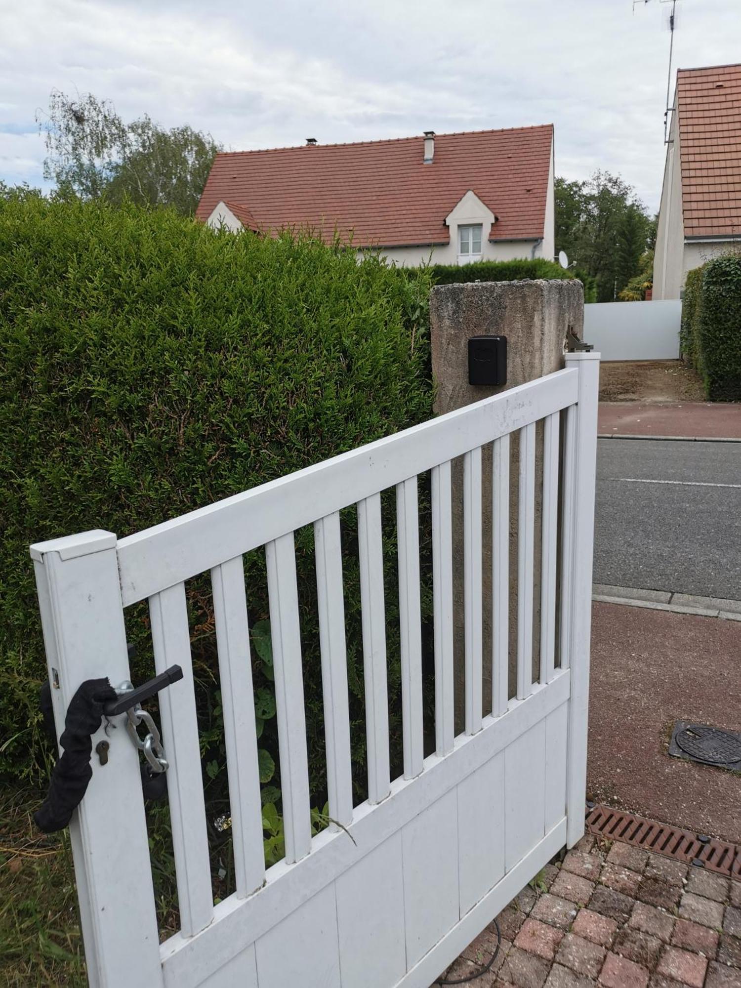 Logis St Cyrien Hotell Saint-Cyr-en-Val Exteriör bild